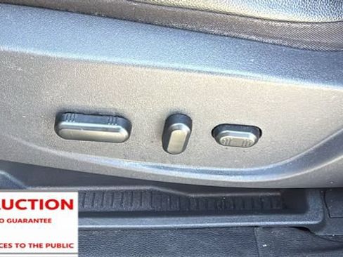 Used 2013 Ford Escape Titanium w/ Class II Trailer Tow Pkg FWD image 29