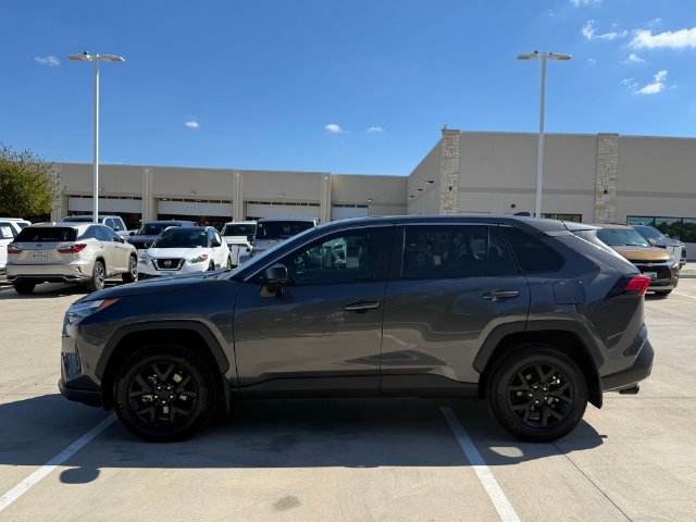 Used 2024 Toyota RAV4 LE FWD image 10