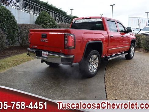 Used 2018 GMC Sierra 1500 SLT w/ Suspension Package, Off-Road image 10
