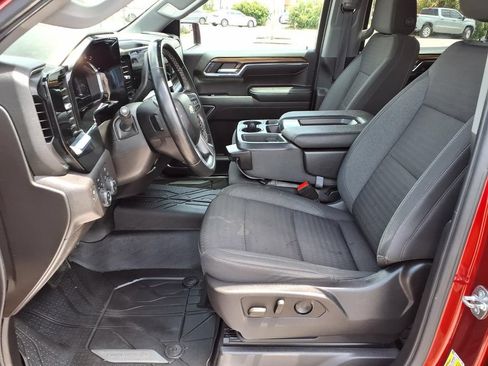 Used 2023 Chevrolet Silverado 1500 LT w/ Protection Package AWD/4WD image 22