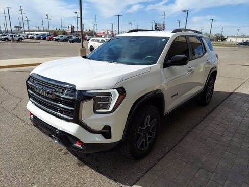 Used 2026 GMC Terrain AT4 w/ LPO, Black Badging Package AWD/4WD image 4
