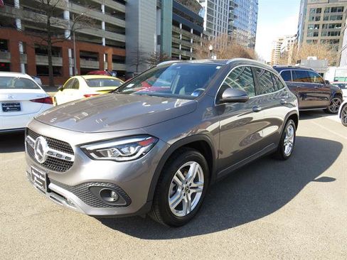 Certified 2022 Mercedes-Benz GLA 250 4MATIC image 1