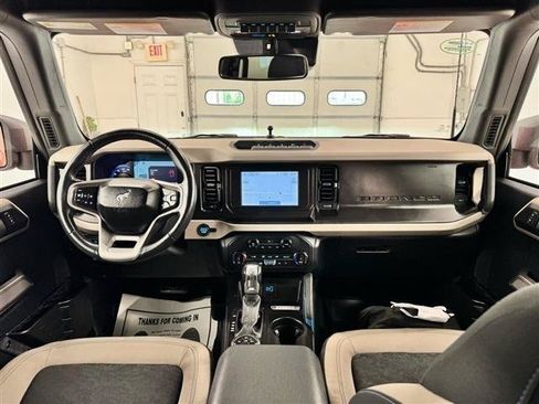 Used 2022 Ford Bronco Wildtrak AWD/4WD image 18