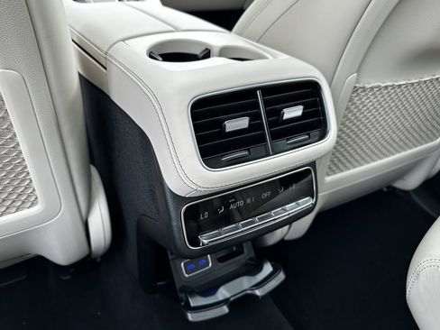 New 2026 Mercedes-Benz GLS 63 AMG 4MATIC image 28