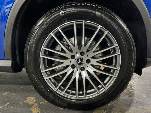New 2026 Mercedes-Benz GLC 300 4MATIC image 9