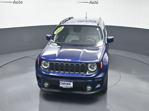 Used 2019 Jeep Renegade Latitude w/ Cold Weather Group FWD image 46