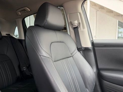 Used 2025 Honda HR-V EX-L image 24