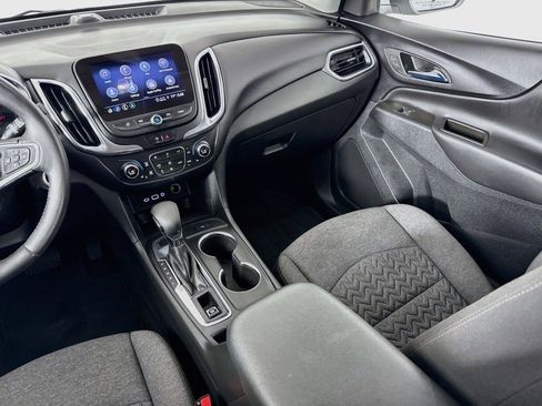 Used 2022 Chevrolet Equinox LT AWD/4WD image 23