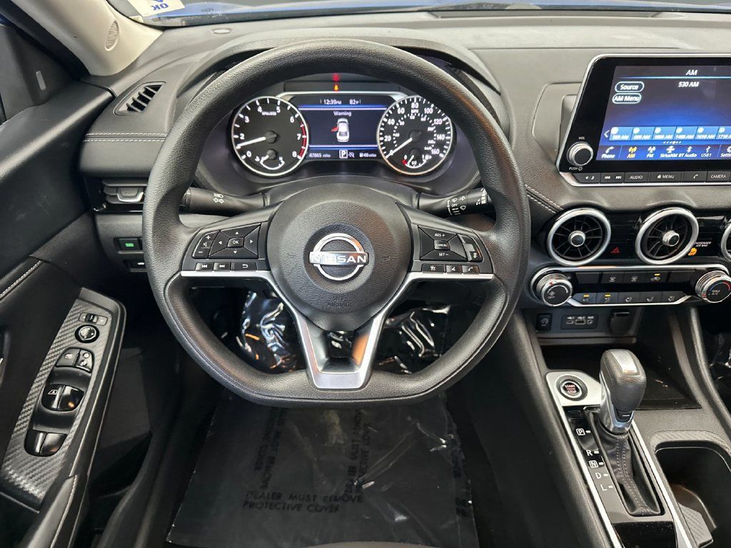 Used 2025 Nissan Sentra SV FWD image 13