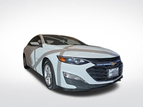 Used 2024 Chevrolet Malibu LT image 8