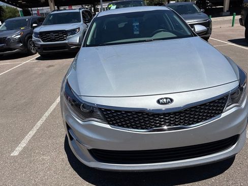 Used 2016 Kia Optima EX FWD image 5