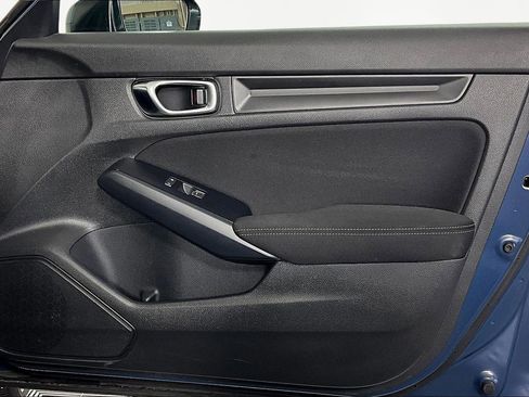 Used 2025 Honda Civic LX image 28