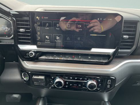 New 2026 GMC Sierra 1500 SLT w/ SLT Premium Package image 18