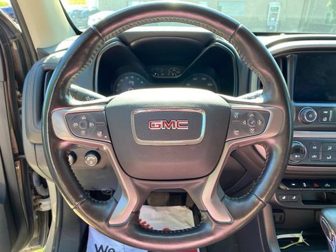 Used 2022 GMC Canyon AT4 w/ Trailering Package AWD/4WD image 6