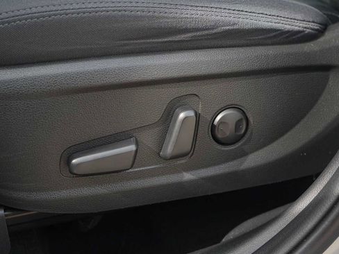 Used 2023 Hyundai Santa Fe SEL image 12