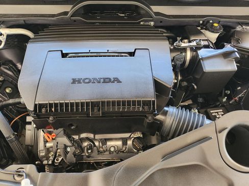 Used 2025 Honda Pilot Elite image 31