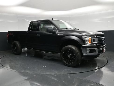 Used 2020 Ford F150 XLT w/ Trailer Tow Package AWD/4WD image 3