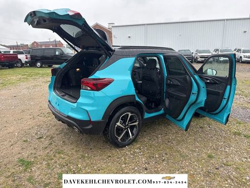 Used 2022 Chevrolet TrailBlazer RS w/ Sun and Liftgate Package AWD/4WD image 32
