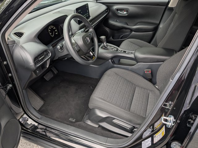 Used 2026 Honda HR-V LX image 9