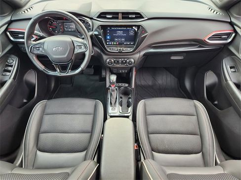 Used 2022 Chevrolet TrailBlazer RS w/ Convenience Package FWD image 26
