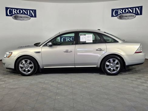 Used 2009 Ford Taurus Limited FWD image 22