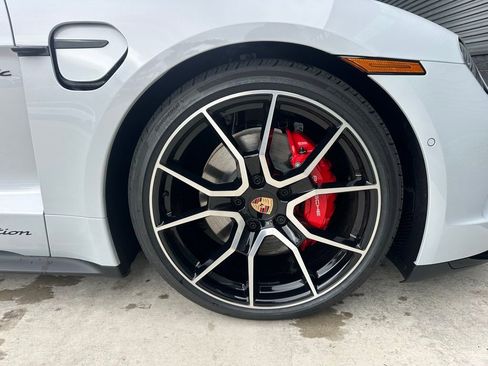 Used 2026 Porsche Taycan 4S image 15