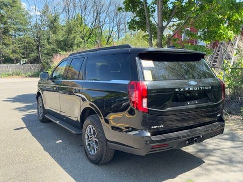 Certified 2025 Ford Expedition Max Active AWD/4WD image 3