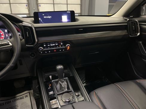 Used 2024 MAZDA CX-50 2.5 Turbo w/ Premium Plus Pkg image 21