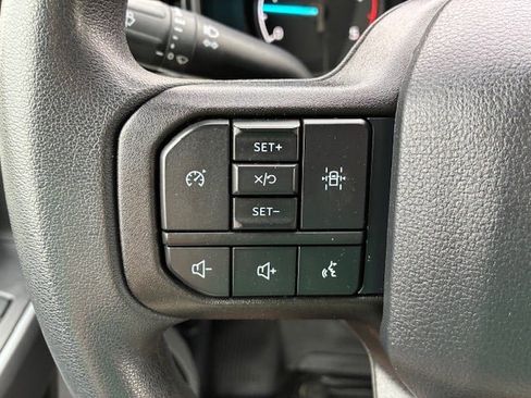 Used 2024 Ford F550 4x4 Crew Cab Super Duty w/ XLT Value Package image 24
