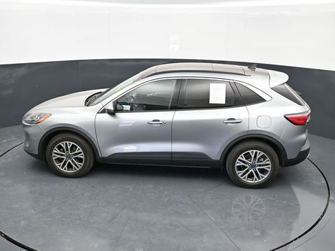 Used 2022 Ford Escape SEL AWD/4WD image 31