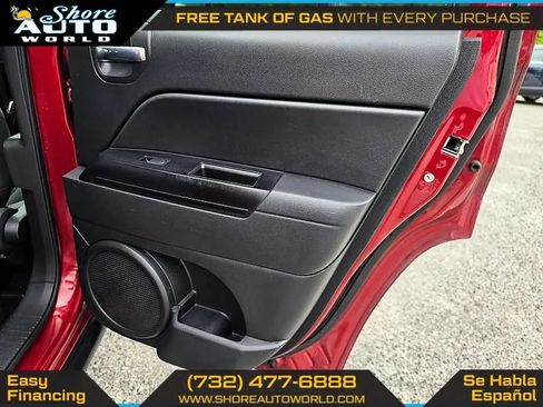 Used 2015 Jeep Patriot Latitude AWD/4WD image 15