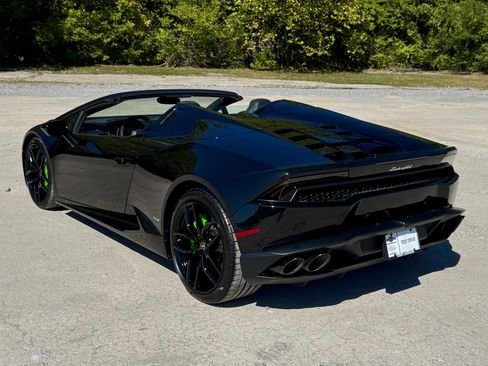 Used 2017 Lamborghini Huracan LP 610-4 image 4