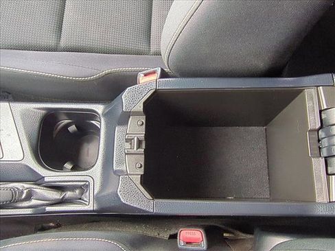 Used 2016 Toyota RAV4 XLE image 12