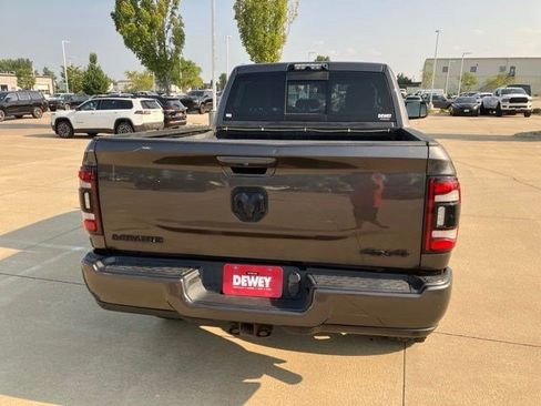 Used 2020 RAM 2500 Laramie w/ Night Edition AWD/4WD image 7