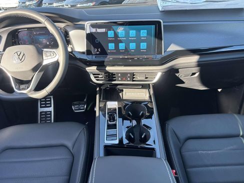 New 2026 Volkswagen Atlas Cross Sport SEL R-Line AWD/4WD image 30