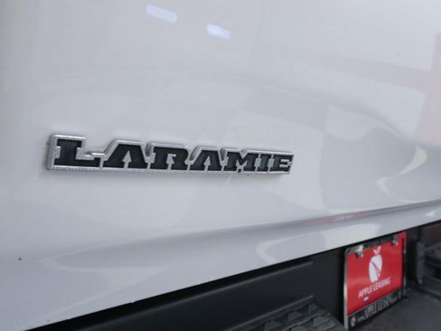 Used 2023 RAM 1500 Laramie AWD/4WD image 34