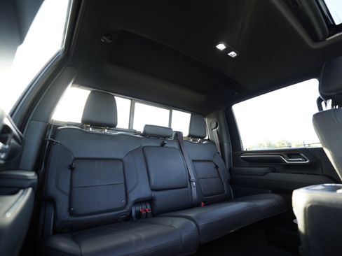 Used 2024 Chevrolet Silverado 2500 High Country w/ Midnight Edition AWD/4WD image 13