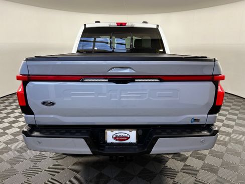 Used 2023 Ford F150 Lightning Platinum AWD/4WD image 6