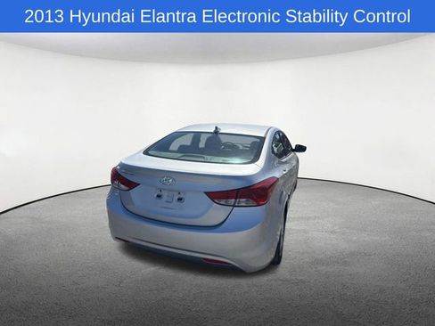 Used 2013 Hyundai Elantra GLS w/ Preferred Pkg FWD image 20