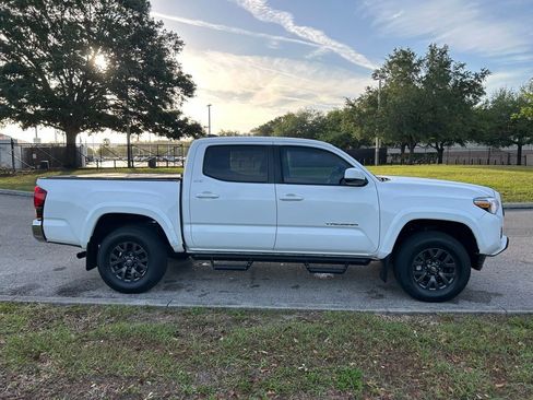 Used 2023 Toyota Tacoma SR5 RWD image 6