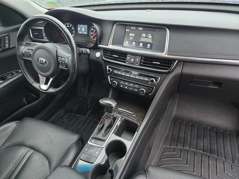 Used 2018 Kia Optima EX image 31