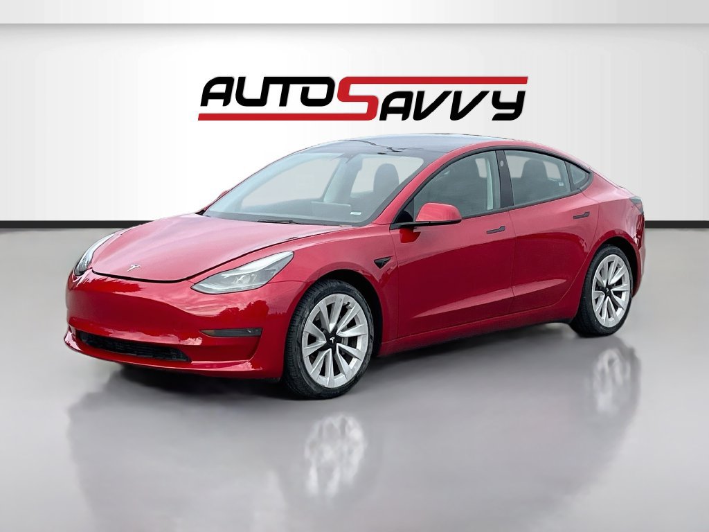 Used 2023 Tesla Model 3 Standard Range RWD image 3