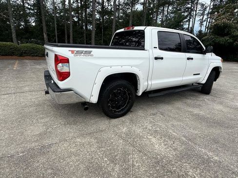 Used 2017 Toyota Tundra SR5 w/ SR5 Upgrade Package RWD image 6