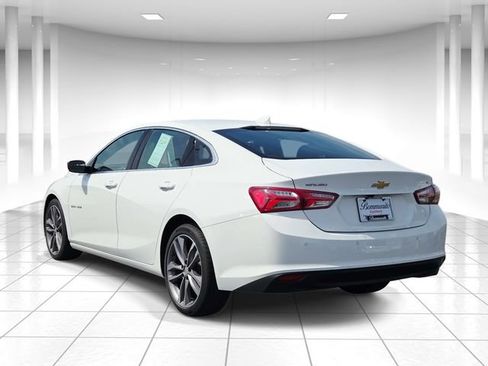Used 2024 Chevrolet Malibu LT FWD image 3