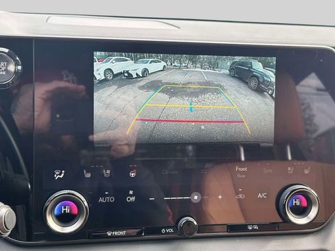 Certified 2024 Lexus RX 350 Premium w/ Accessory Package (Z1) image 33