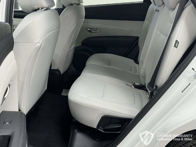 New 2026 Hyundai Tucson SEL FWD image 12