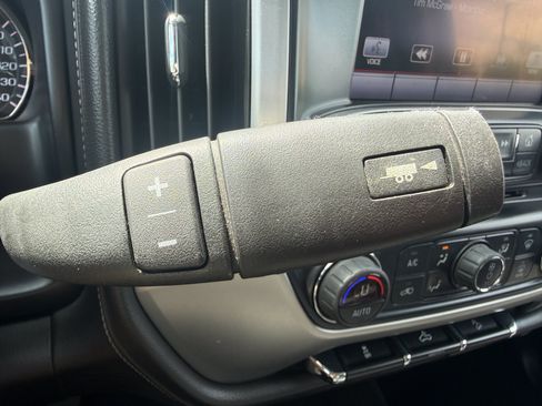 Used 2014 GMC Sierra 1500 SLE w/ SLE Value Package AWD/4WD image 29