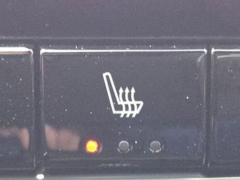 New 2026 GMC Canyon Elevation w/ Convenience Package image 6