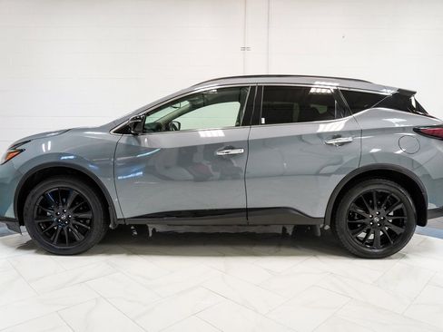 Used 2023 Nissan Murano SV w/ SV Midnight Edition Package image 8