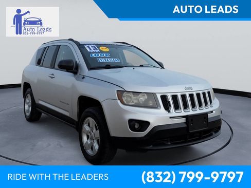 Used 2013 Jeep Compass Sport image 1